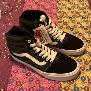 Old school high top black and white Vans 7.5